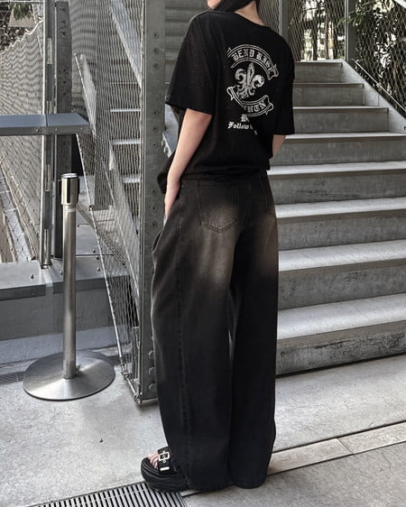 INGNI（イング） バックラインストーンロゴチュニックTシャツ ｸﾛ