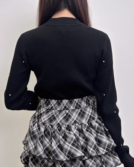 INGNI(イング) ハイネックビジュー付リブニット クロ