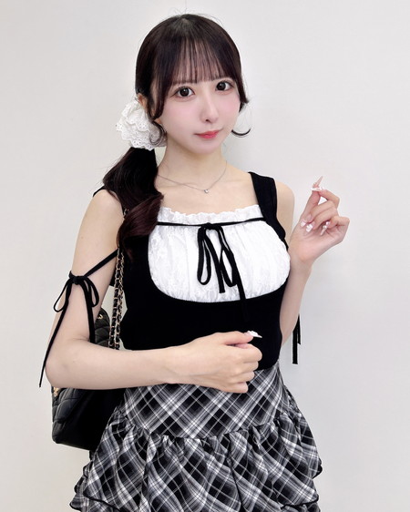 【WEB限定】袖リボンレイヤードタンクニット