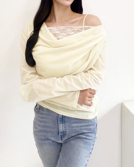 INGNI(イング) レースドッキングベロアロングTシャツ アイボリー