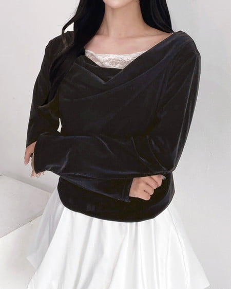 INGNI（イング） レースドッキングベロアロングTシャツ ｸﾛ