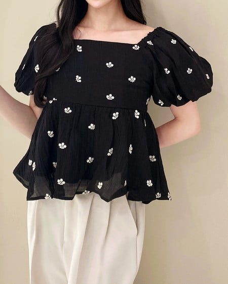 INGNI(イング) 2Wayフラワー刺繍ペプラムブラウス クロ