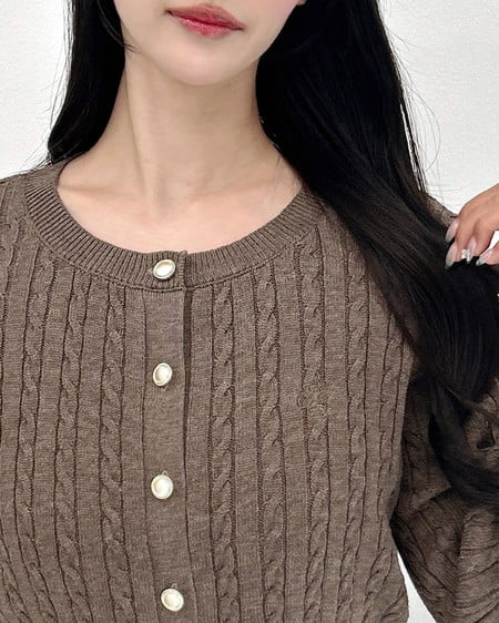INGNI(イング) 胸刺繍金ボタンケーブルニットカーディガン ブラウン