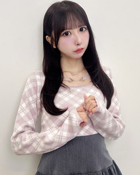【WEB限定／今だけ早割】パールビット付チェックニット