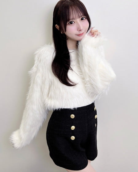INGNI（イング） シャギーショート丈ニット ｱｲﾎﾞﾘｰ
