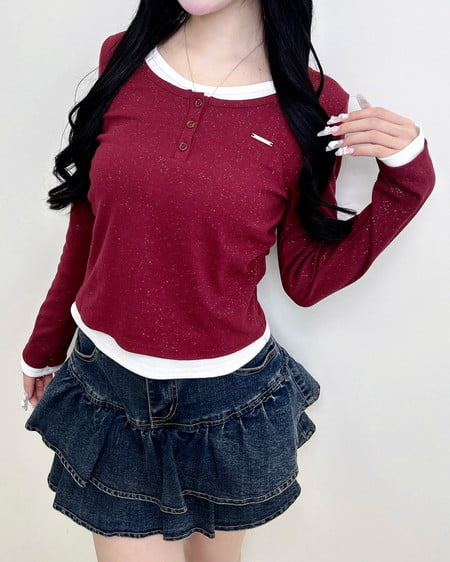 プレート付ヘンリーネックレイヤードラメリブトップス