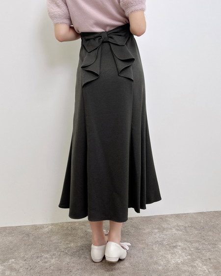 【9／2 2時までの限定価格】【WEB限定】バックリボンマーメイドスカート