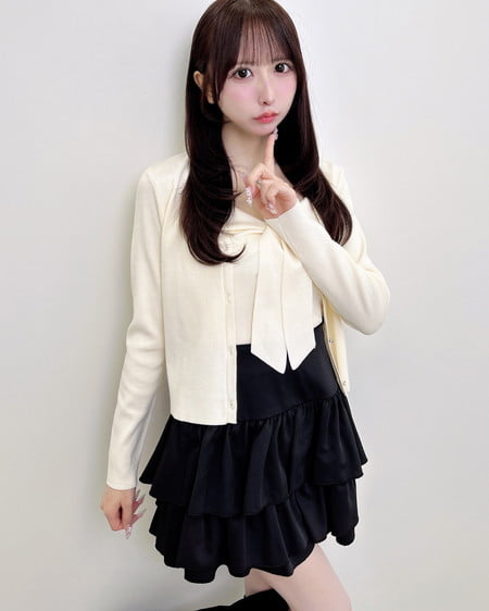 INGNI(イング) リボンビジューキャミ+ニットカーディガンセット アイボリー