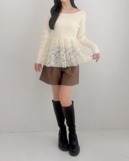 INGNI(イング) フラワーチュールペプラム長袖ニット アイボリー