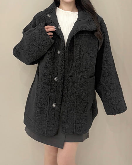 INGNI（イング） リバーシブルボアムートンコート ｸﾛ