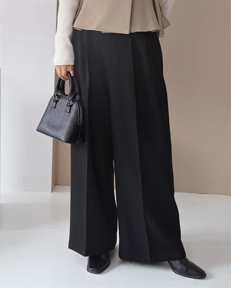 【SOELA】【S～Mサイズ】【9／29 2時までの限定価格】金ボタンパンツ