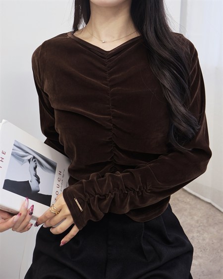 【SOELA】【10／14 2時までの限定価格】ベロアギャザーロングTシャツ