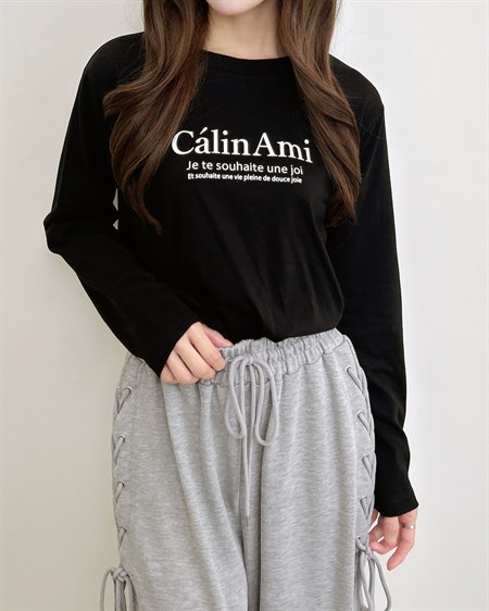 【10／14 2時までの限定価格】シンプルフロッキーロゴロングTシャツ