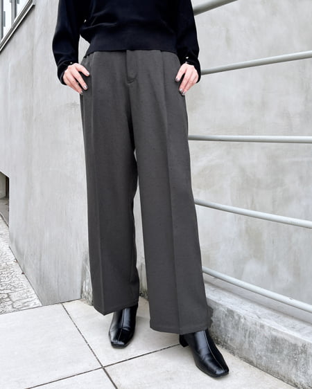 センタープレスワイドパンツ