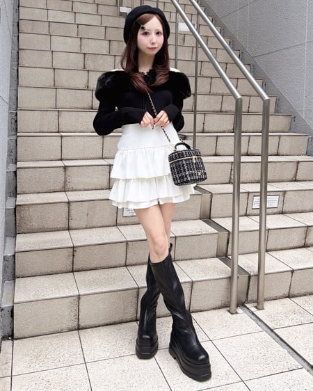 INGNI（イング） リボン付フェイクファーオフショルニット ｸﾛ