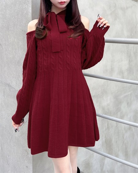 【WEB限定】【10／28 2時までの限定価格】襟リボンデザインニットワンピース