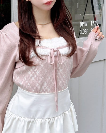 フェイクファー付レイヤード風ニット