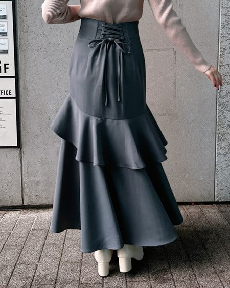 【リバイバル／WEB限定】【10／28 2時までの限定価格】バックレースアップアシメティアードスカート