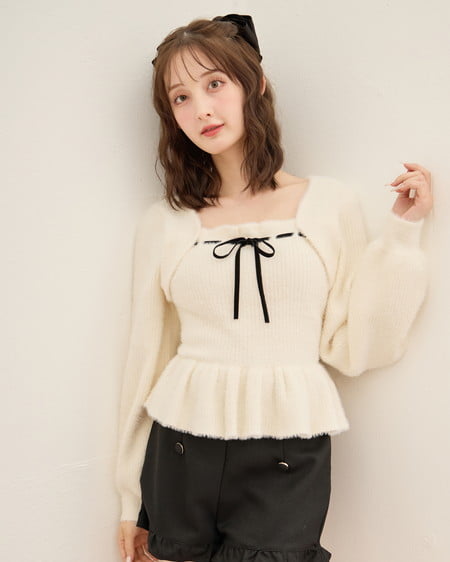 261028cecile105