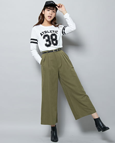 INGNI（イング） 柄ナンバリングロングTシャツ ｵﾌﾎﾜｲﾄ