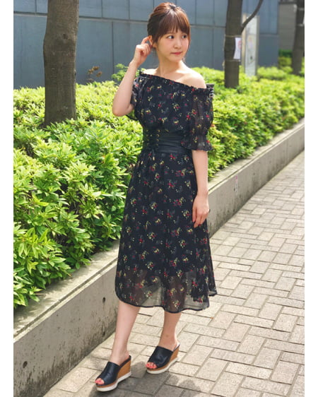 花柄シフォンオフショル ワンピース Ingni イング 公式通販 Ingni Store