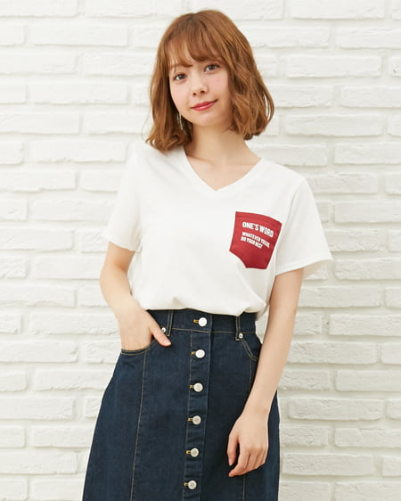INGNI(イング) カラーポケットロゴ／半袖Tシャツ オフホワイト/アカ