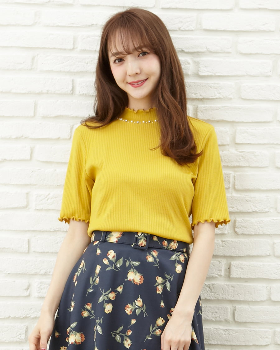 ビジュー付きメローリブハイネック／トップス｜allamanda