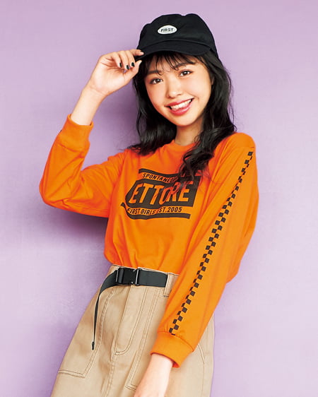 INGNI First(イング ファースト) ボックスロゴ／ロングTシャツ オレンジ
