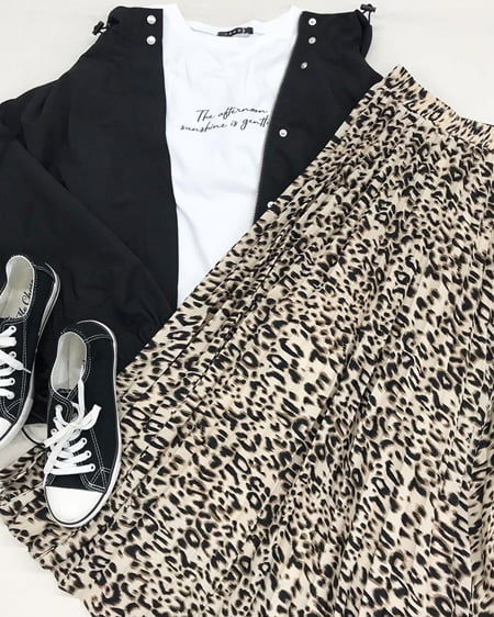 INGNI(イング) レオパード柄プリーツ/スカート ベージュ/ヒョウ