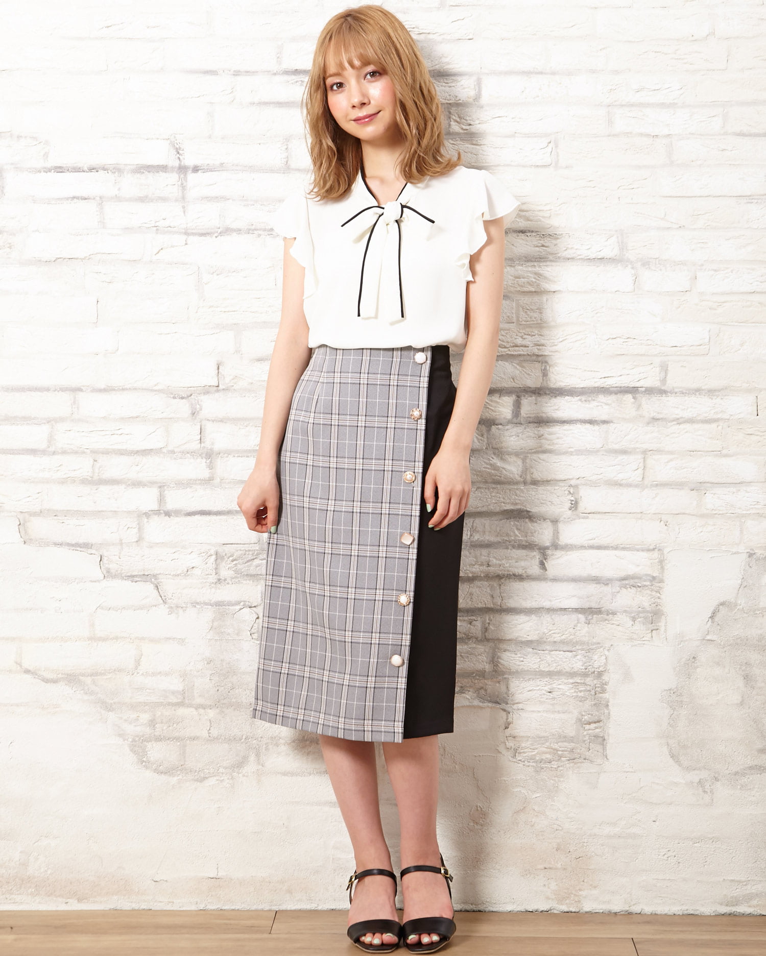 ボウタイフリル／ブラウス｜INGNI(イング) 公式通販｜INGNI STORE