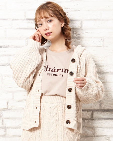 コーディネート フード付ショートカーディガン シンプルロゴロングtシャツ A ケーブルニットスカート レースupブーツ Ingni イング 公式通販 Ingni Store イングストア