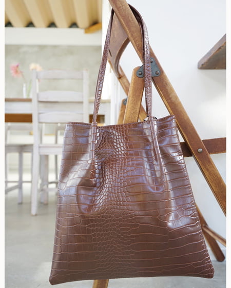 INGNI（イング） フラットトートバッグ ﾌﾞﾗｳﾝ