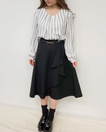 INGNI(イング) ピン付ストライプトロミ/ブラウス オフホワイト/ストライプ