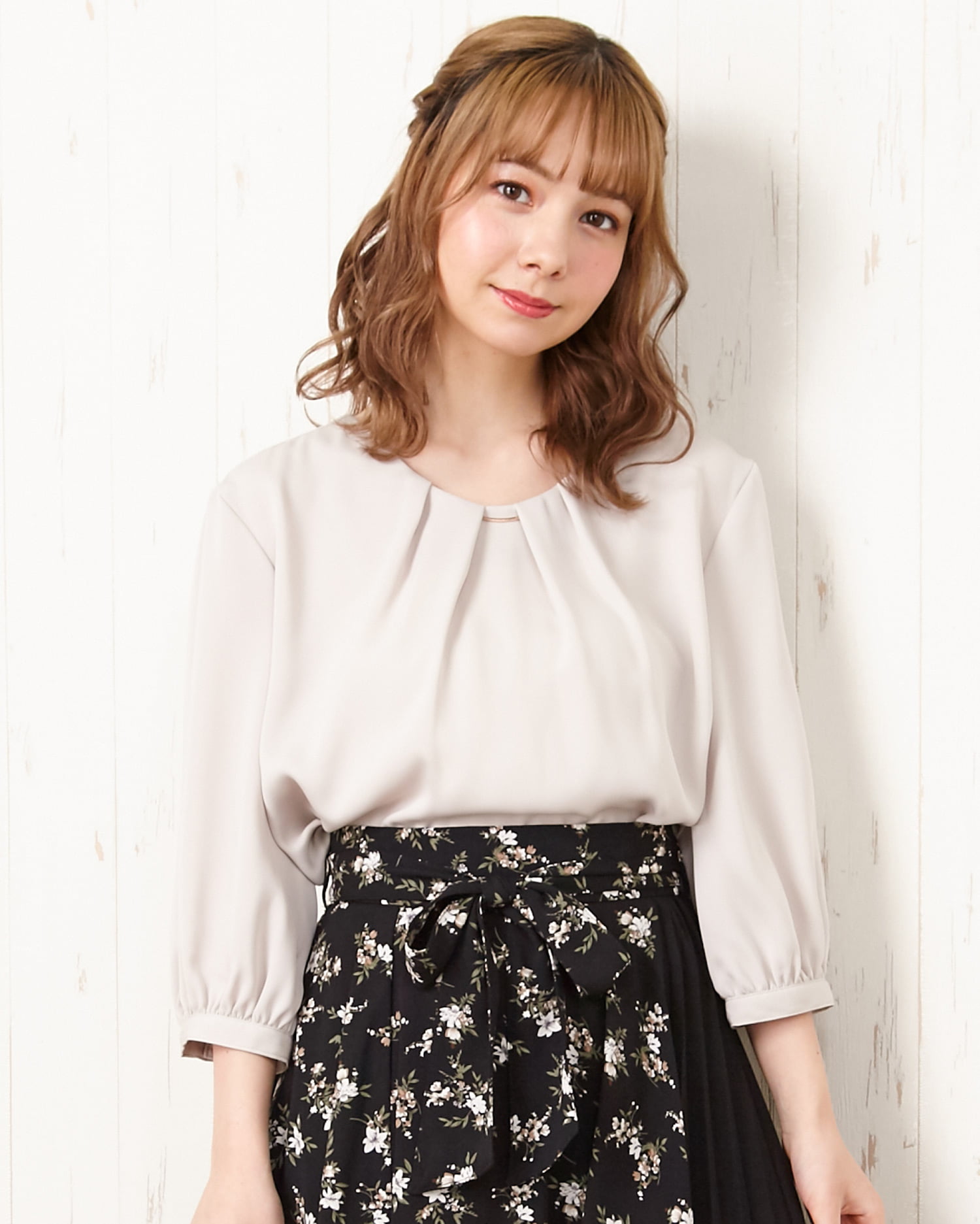 ピン付トロミ7分袖／ブラウス｜INGNI(イング) 公式通販｜INGNI STORE