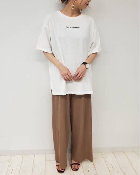 INGNI（イング） BackフォトTシャツ ｵﾌﾎﾜｲﾄ