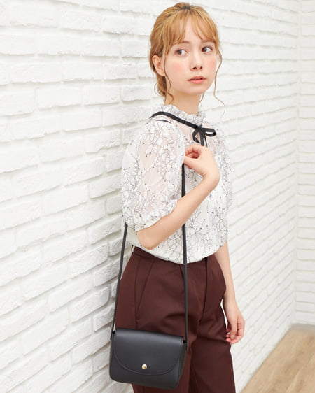 INGNI（イング） 配色レースボウタイ付／トップス ｵﾌﾎﾜｲﾄ