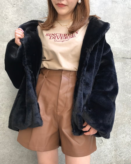 INGNI（イング） SWEETロゴロングTシャツ ﾍﾞｰｼﾞｭ