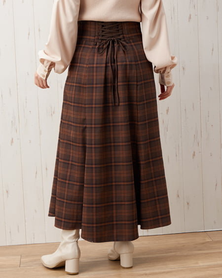 モノトーン花柄シアーBACKレースUPマーメイドスカート｜INGNI