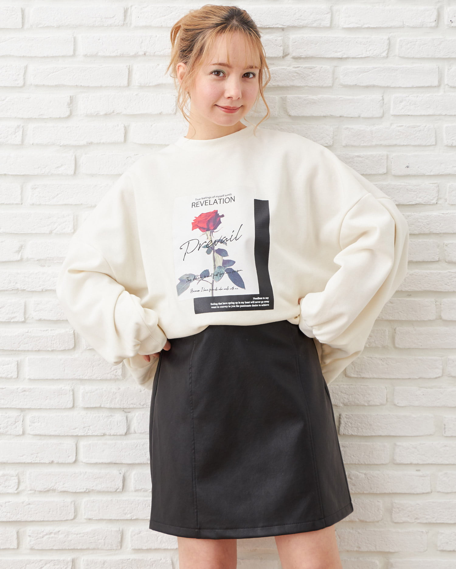 OPENING CEREMONY スタッズ スウェット トレーナー WHO'S WHO gallery トレーナー スウェット 「予約」エリオット