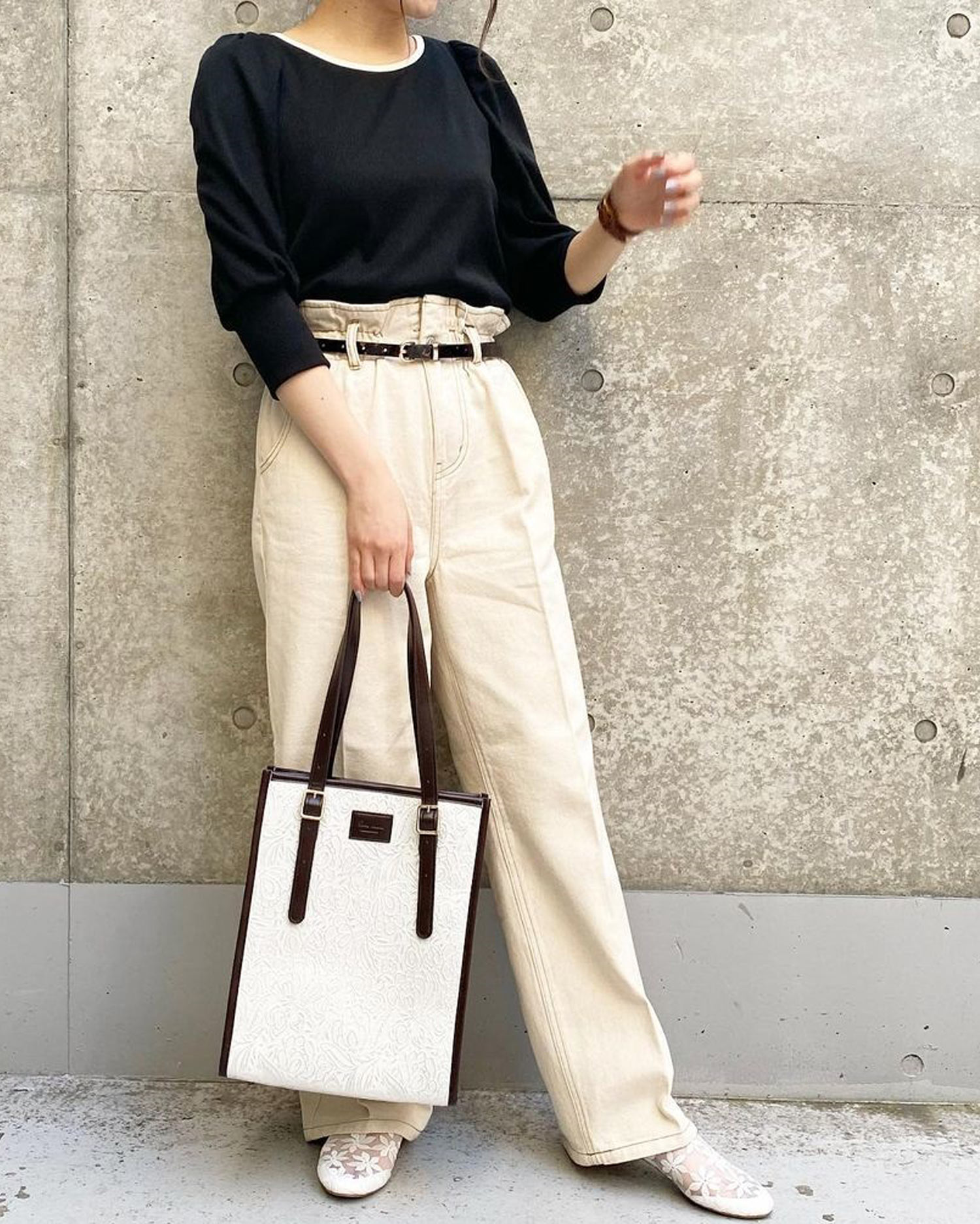 ベルト付デニムワイドパンツ Ingni イング 公式通販 Ingni Store ベルト付デニムワイドパンツ Ingni イング 公式通販 Ingni Store