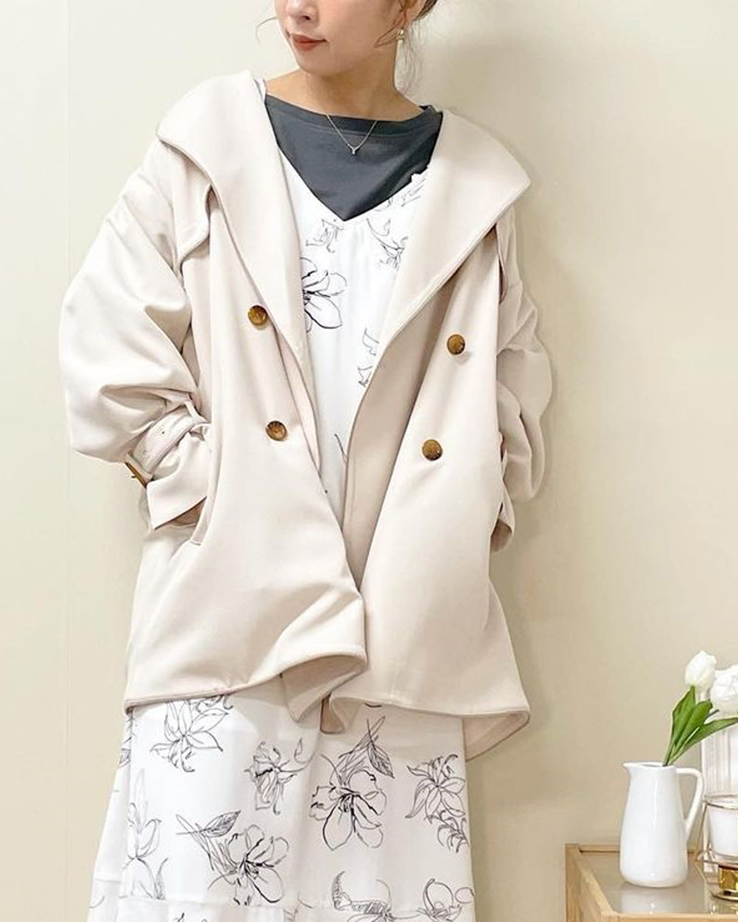 パイピングショートトレンチ コート Allamanda アラマンダ 公式通販 Ingni Store パイピングショートトレンチ コート Allamanda アラマンダ 公式通販 Ingni Store