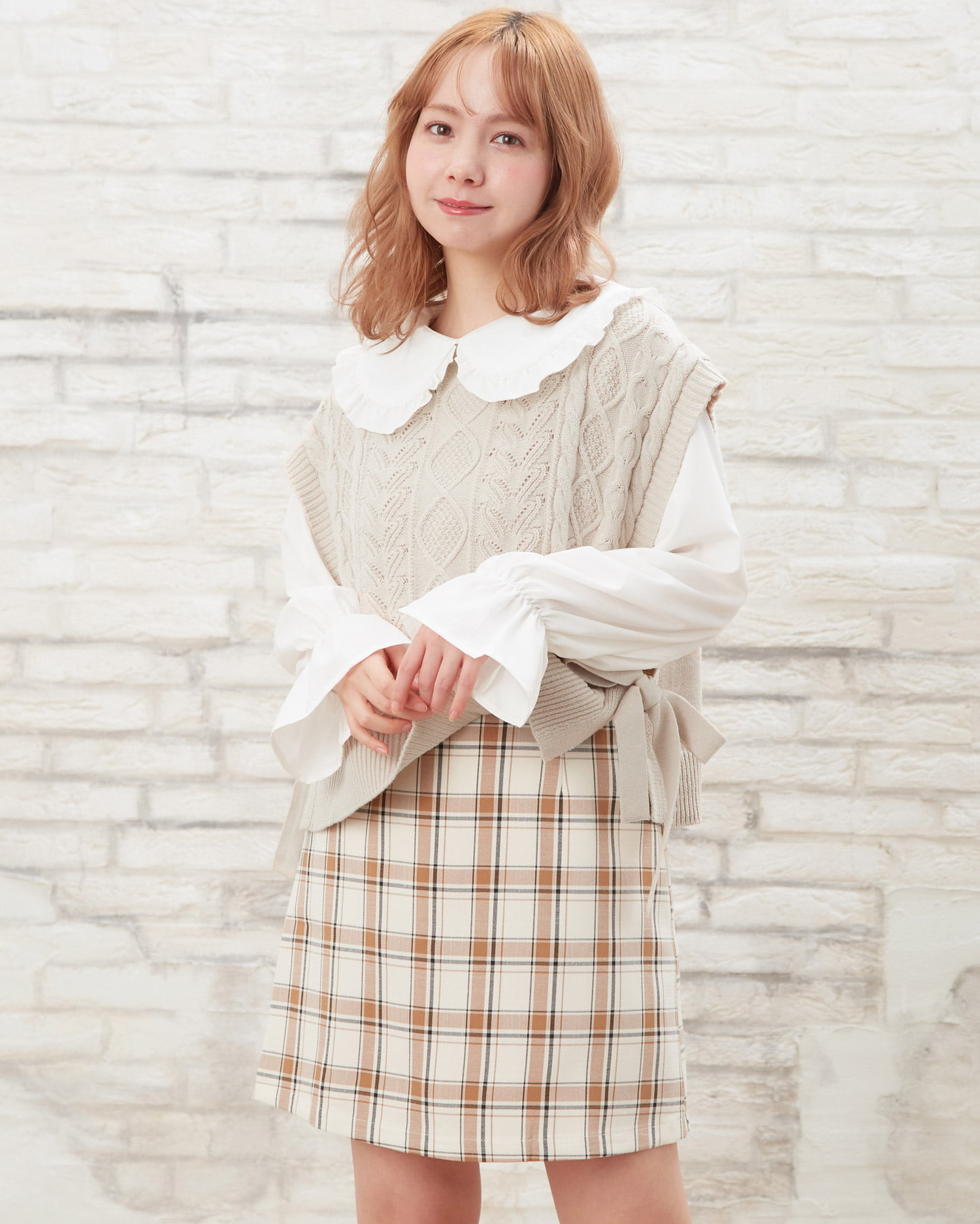 セットアップ】スカシケーブルベスト+フリルブラウス/SET|INGNI
