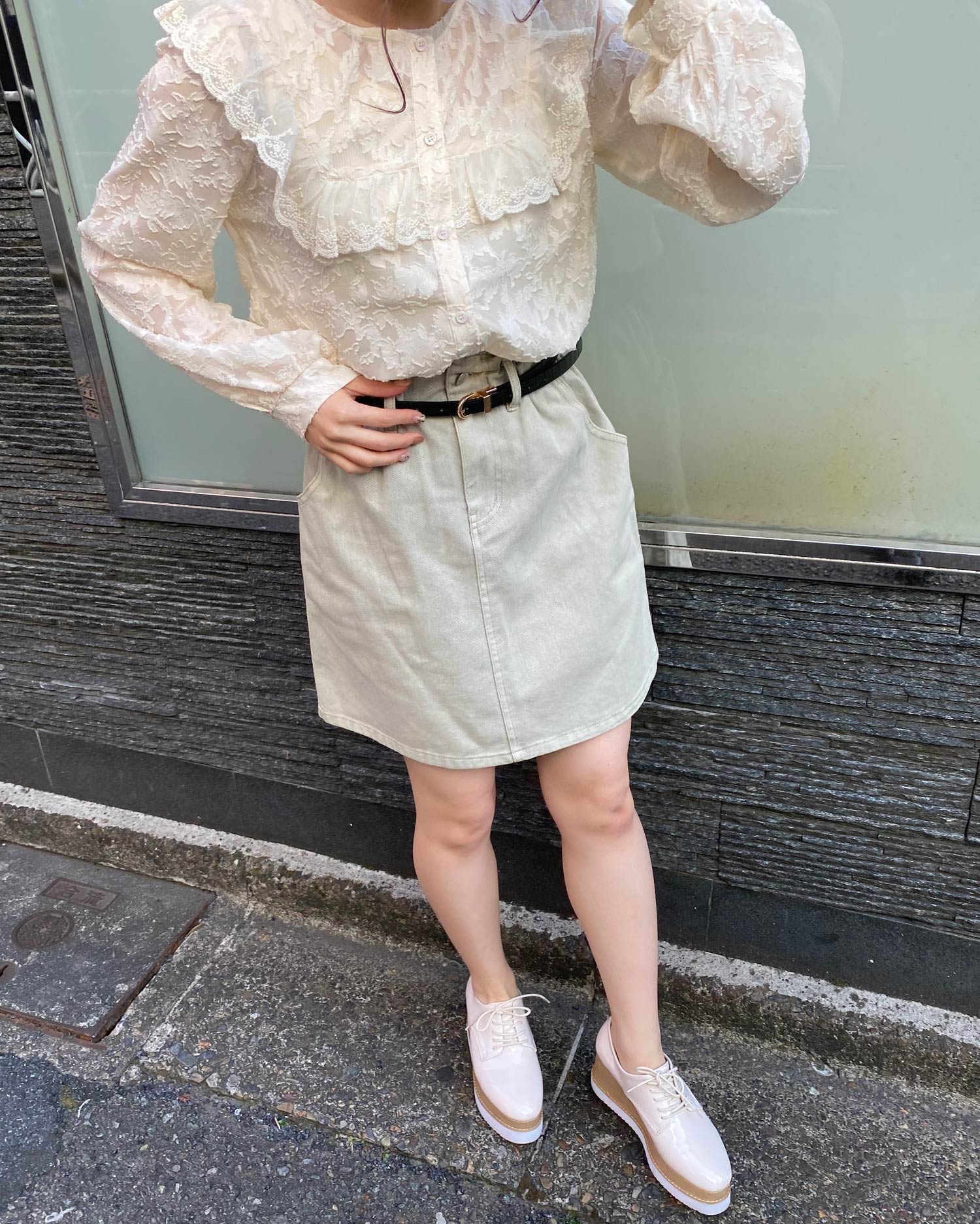 試着のみ美品】ビアズリー リネンフリル羽織り カーキ BEARDSLEY