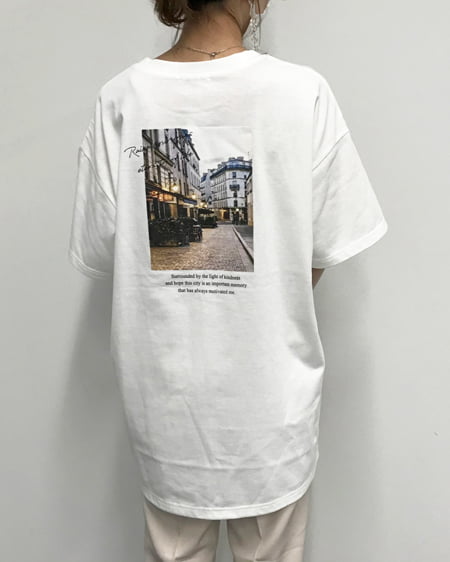 INGNI（イング） BackフォトTシャツ ｵﾌﾎﾜｲﾄ