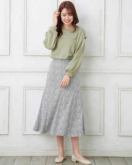 単色花柄マーメイドスカート Allamanda アラマンダ 公式通販 Ingni Store 単色花柄マーメイドスカート Allamanda アラマンダ 公式通販 Ingni Store