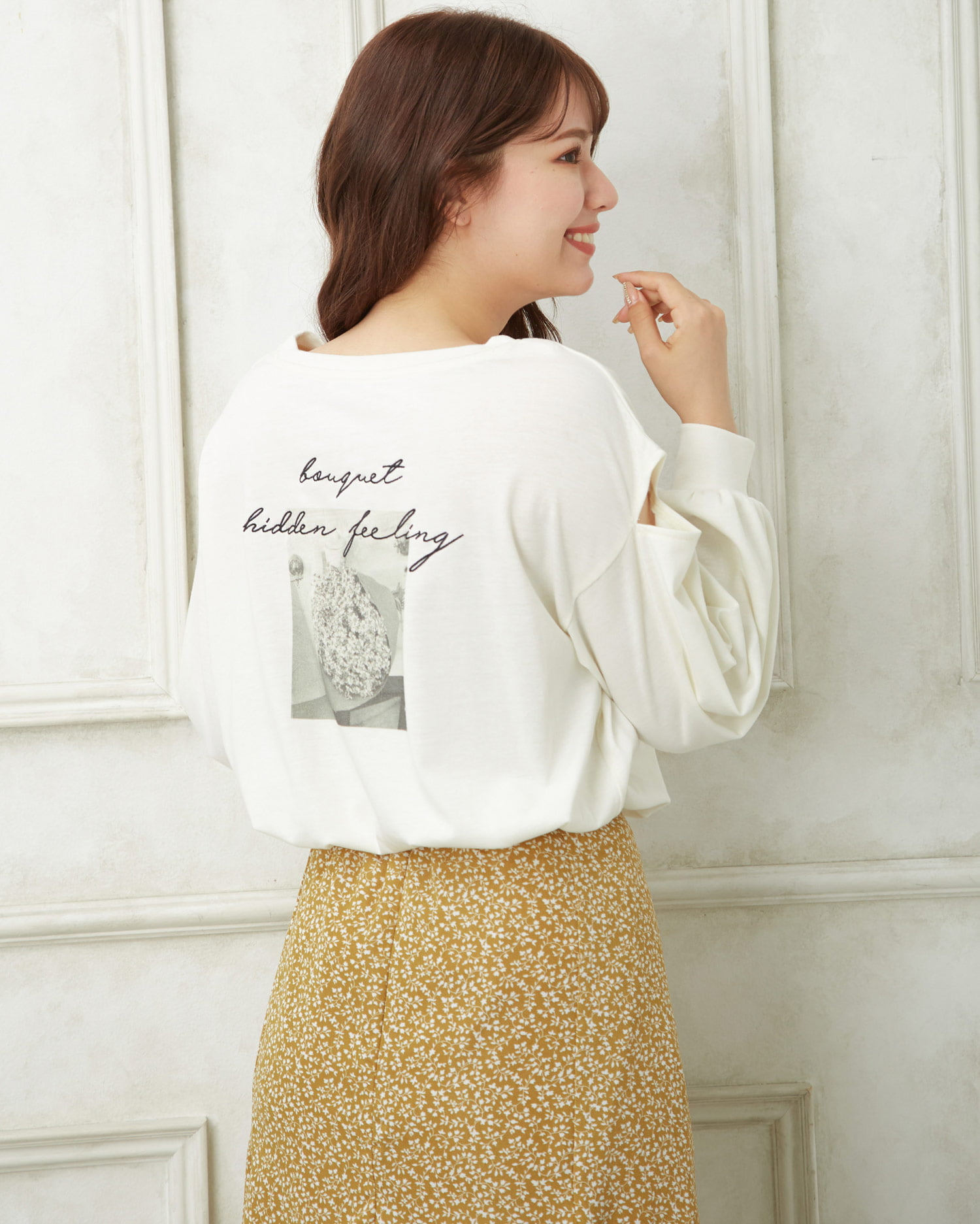 Backフォト肩スリットロングTシャツ｜allamanda(アラマンダ) 公式通販