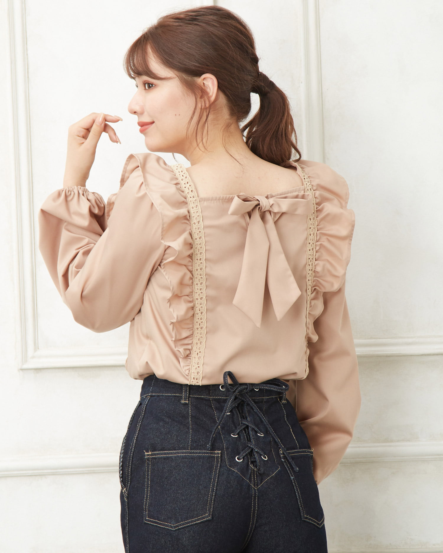 Backリボンフリルブラウス|allamanda(アラマンダ) 公式通販|INGNI STORE