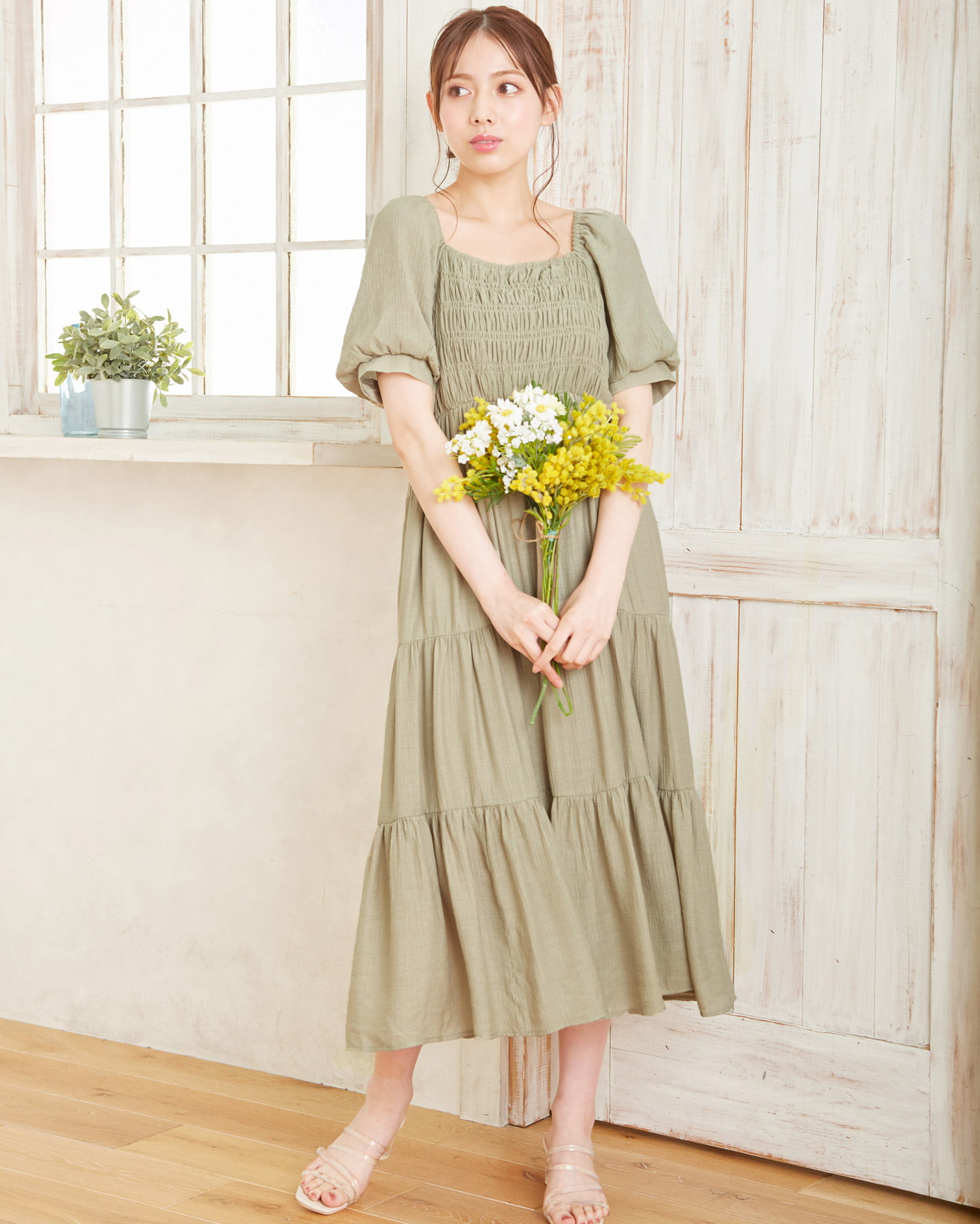 着用動画あり 楊柳シャーリングティアード ワンピース ｏｕｔｌｅｔ Ingni イング 公式通販 Ingni Store