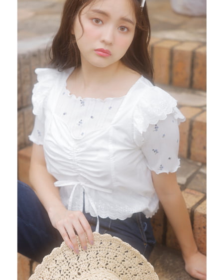 着用動画あり ビスチェ 花柄テレコトップス Ingni イング 公式通販 Ingni Store 着用動画あり ビスチェ 花柄テレコトップス Ingni イング 公式通販 Ingni Store