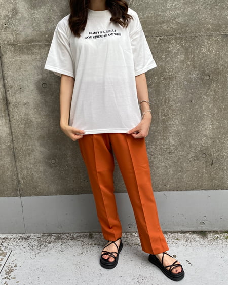 INGNI（イング） 刺繍ロゴTシャツ ｵﾌﾎﾜｲﾄ/ｸﾛ